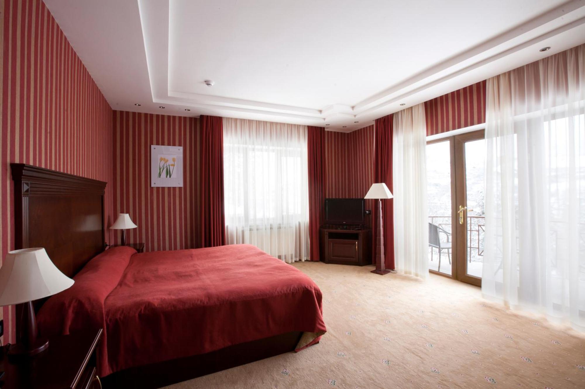Hotel Dilijan Resort Ngoại thất bức ảnh