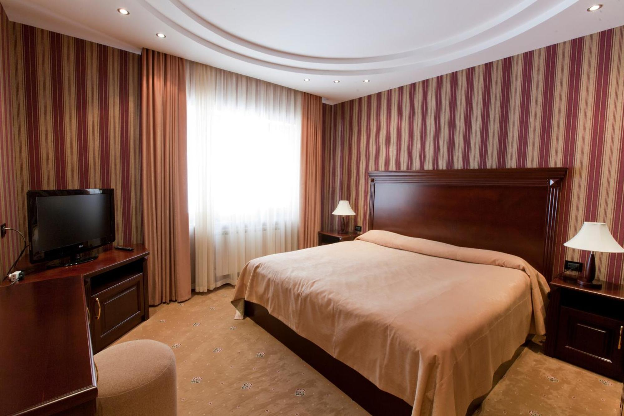 Hotel Dilijan Resort Ngoại thất bức ảnh