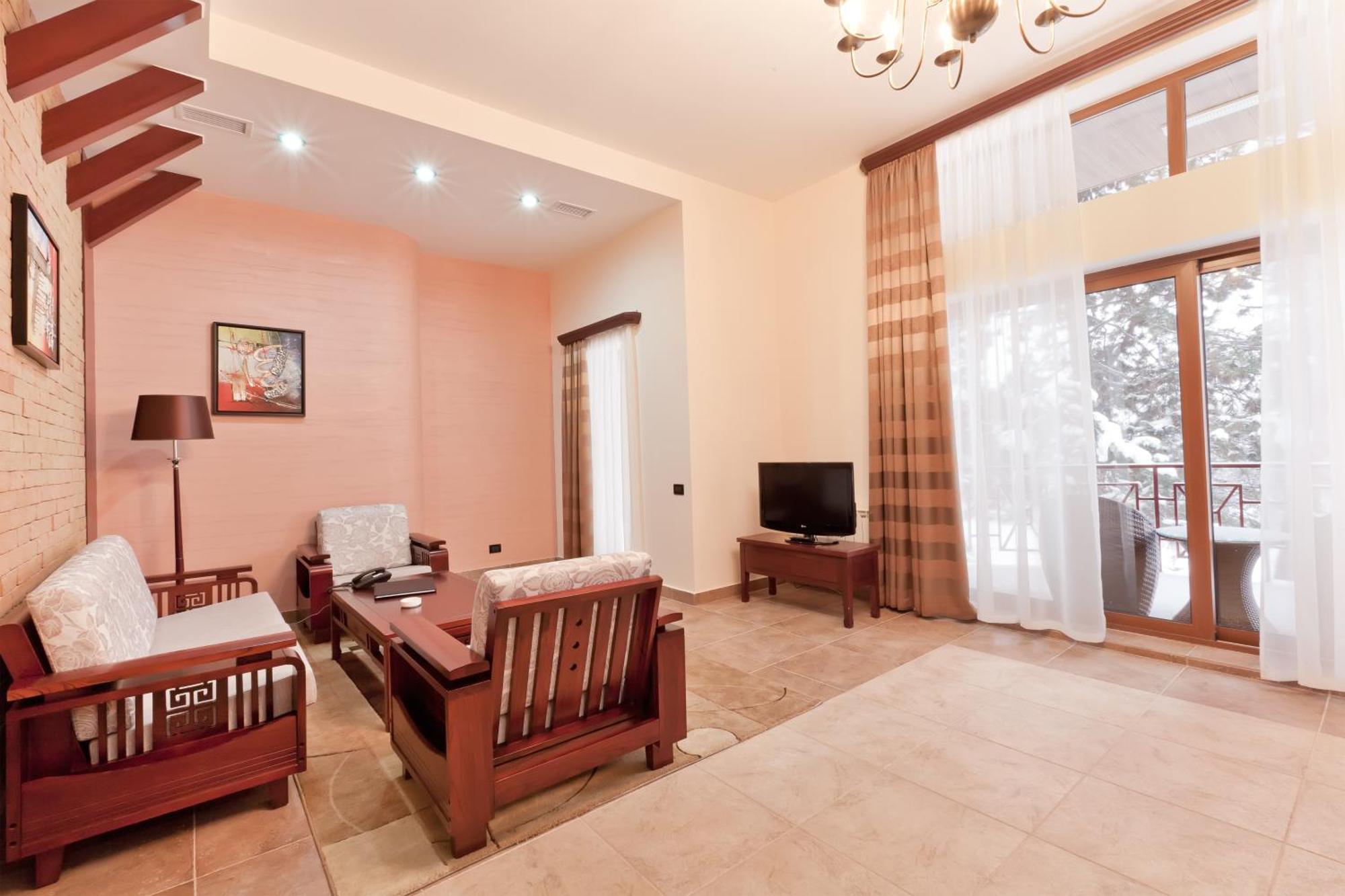Hotel Dilijan Resort Ngoại thất bức ảnh