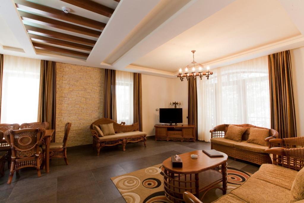 Hotel Dilijan Resort Ngoại thất bức ảnh
