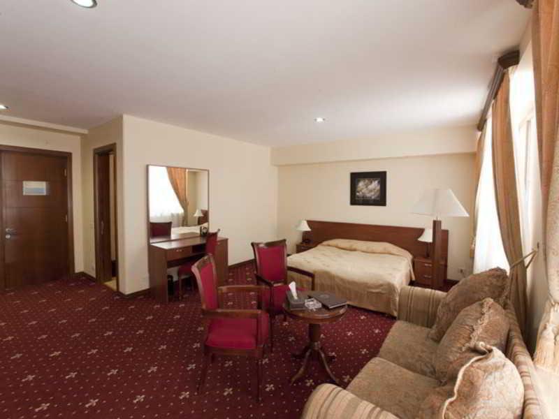 Hotel Dilijan Resort Ngoại thất bức ảnh