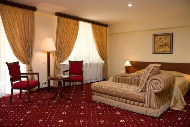 Hotel Dilijan Resort Ngoại thất bức ảnh
